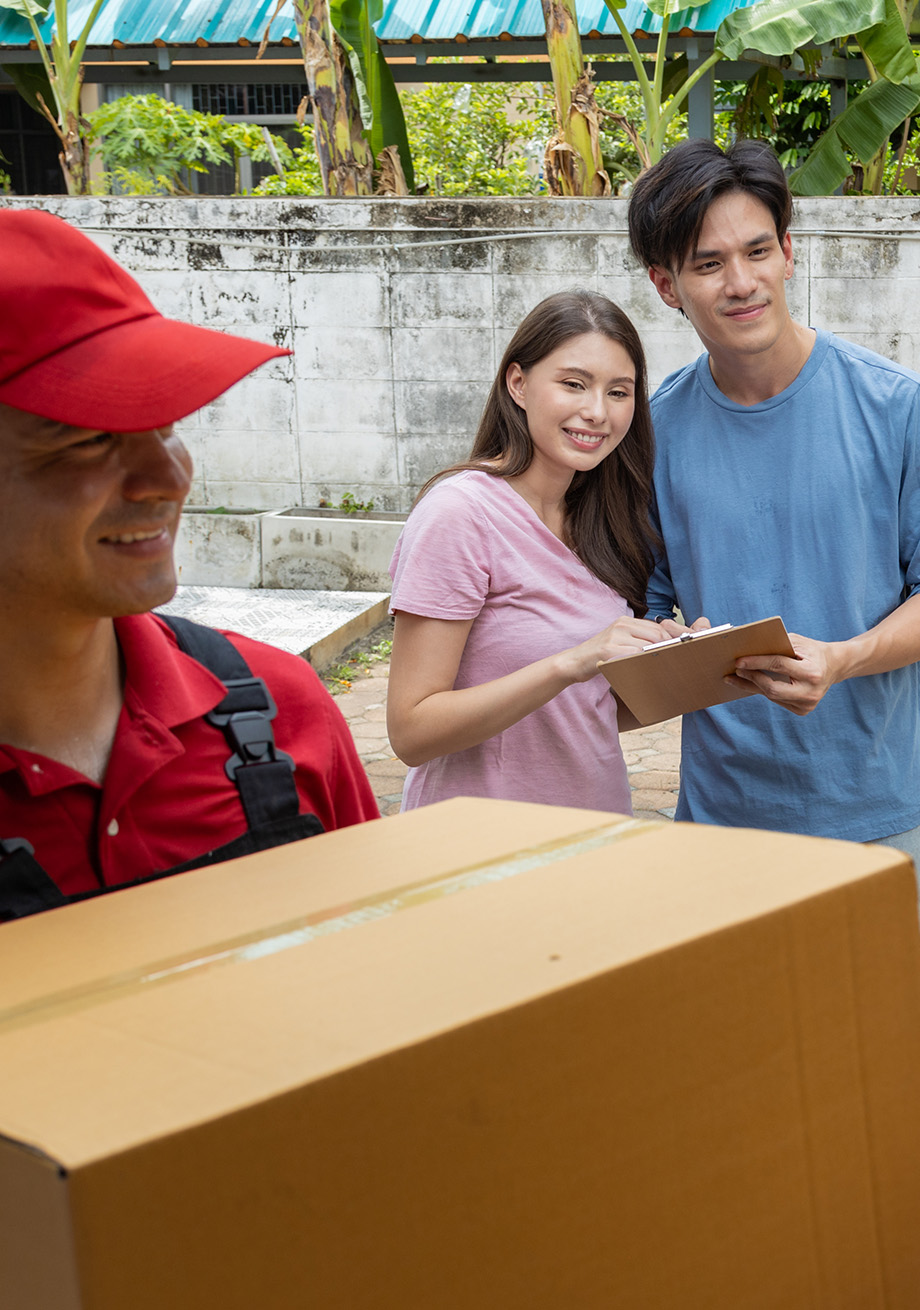 Customer receiving a shipment box
